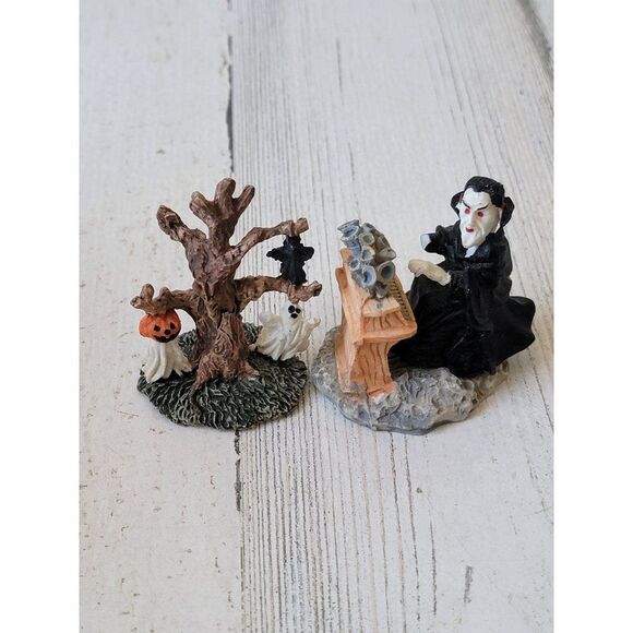 Dracula vampire organ piano AS IS spooky tree ghost Village accessory Halloween - Picture 1 of 8
